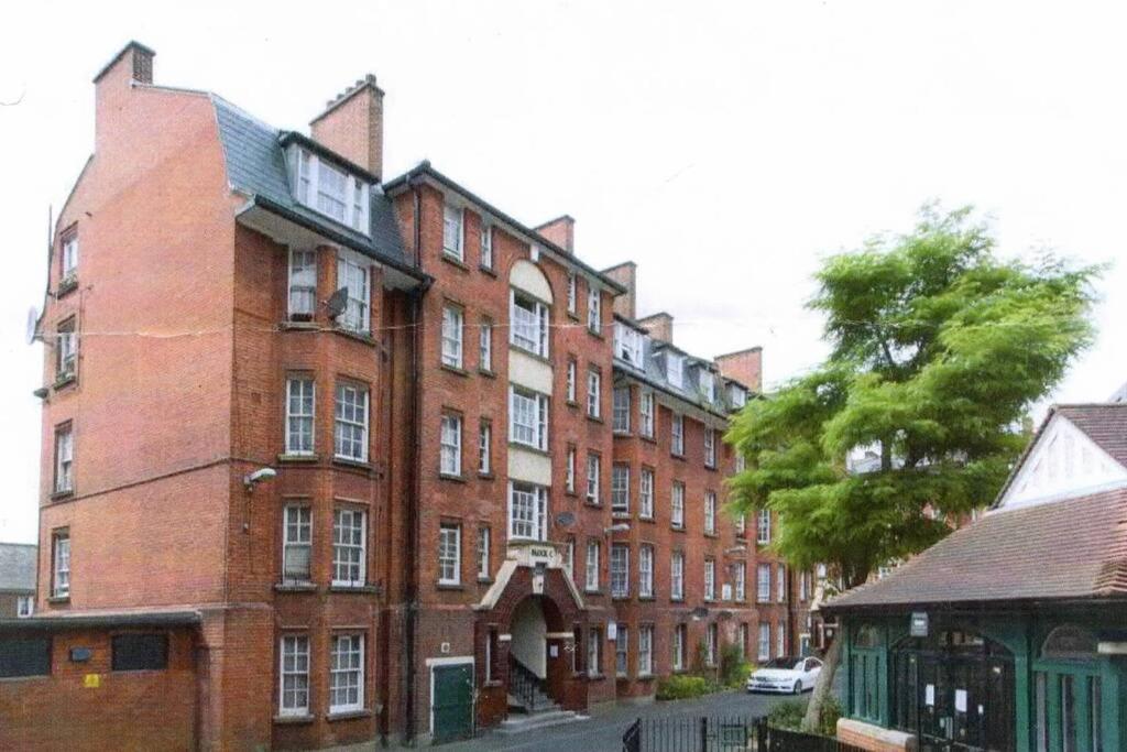 Central 1 Bedroom Apartment *Zone 1* Elephant And Castle Londen Buitenkant foto