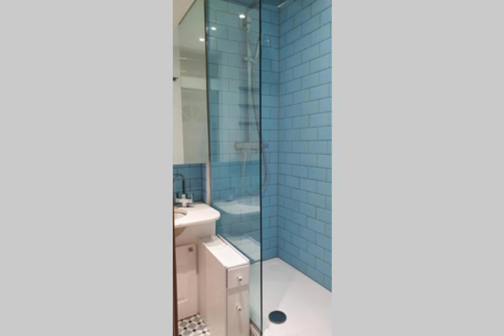 Central 1 Bedroom Apartment *Zone 1* Elephant And Castle Londen Buitenkant foto