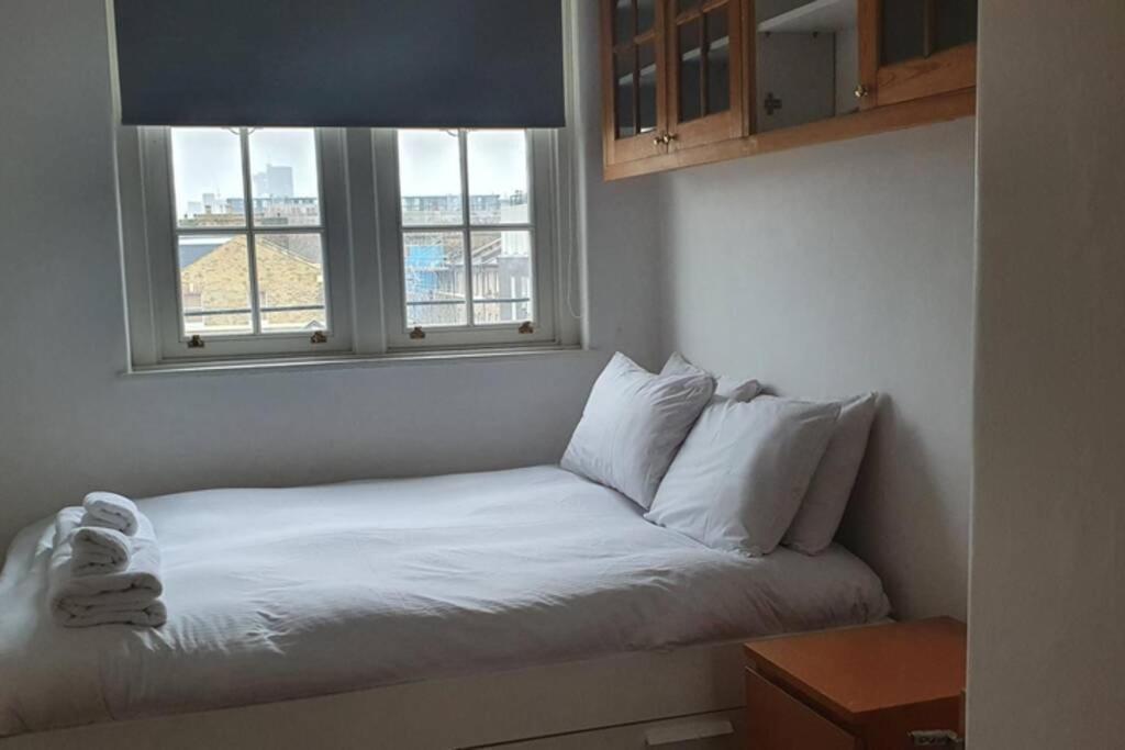 Central 1 Bedroom Apartment *Zone 1* Elephant And Castle Londen Buitenkant foto