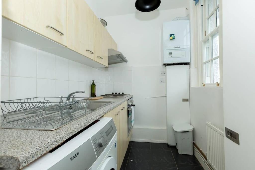 Central 1 Bedroom Apartment *Zone 1* Elephant And Castle Londen Buitenkant foto